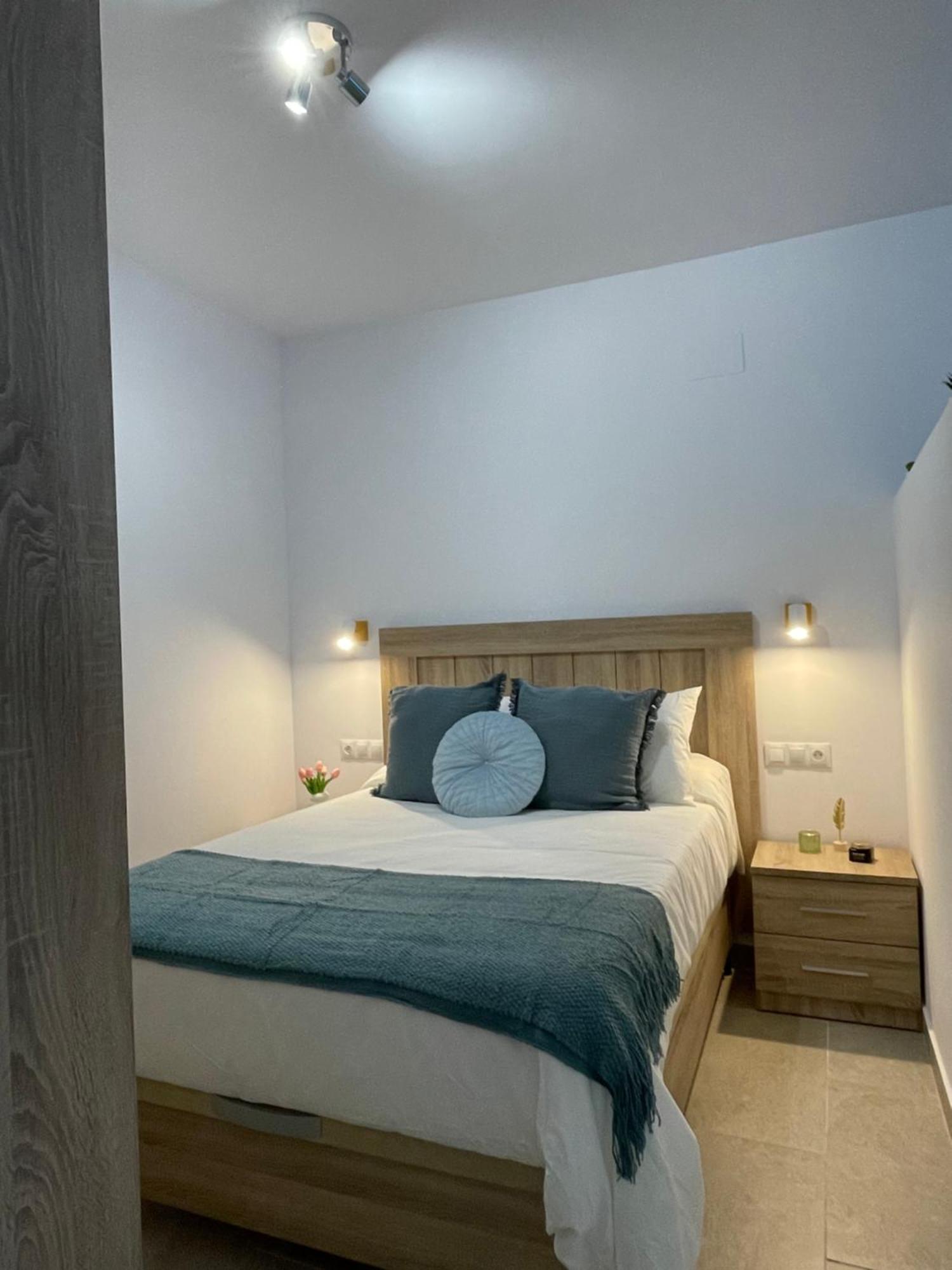 Apartamento Isaac ベヘール・デ・ラ・フロンテーラ エクステリア 写真